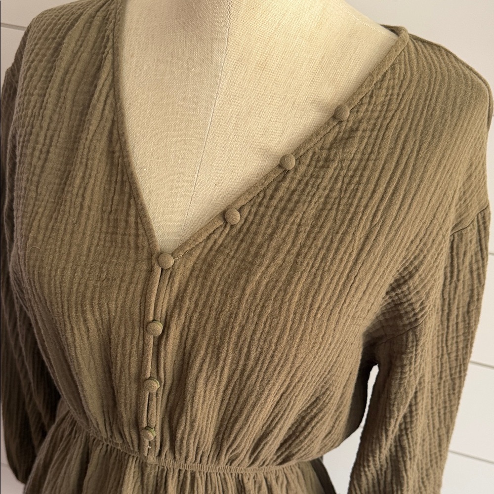 Wishlist Olive Long Sleeve Dress - Picture 3 of 4